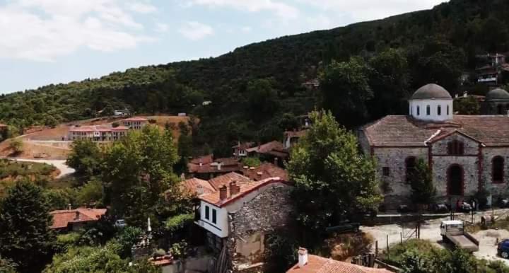 Traditional Guesthouse Erato Palaios Panteleimonas Exterior foto