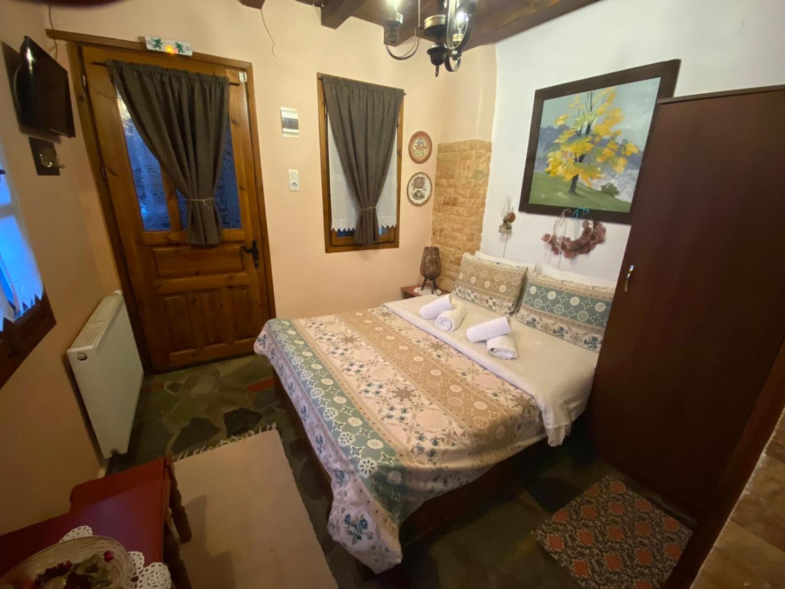 Traditional Guesthouse Erato Palaios Panteleimonas Exterior foto