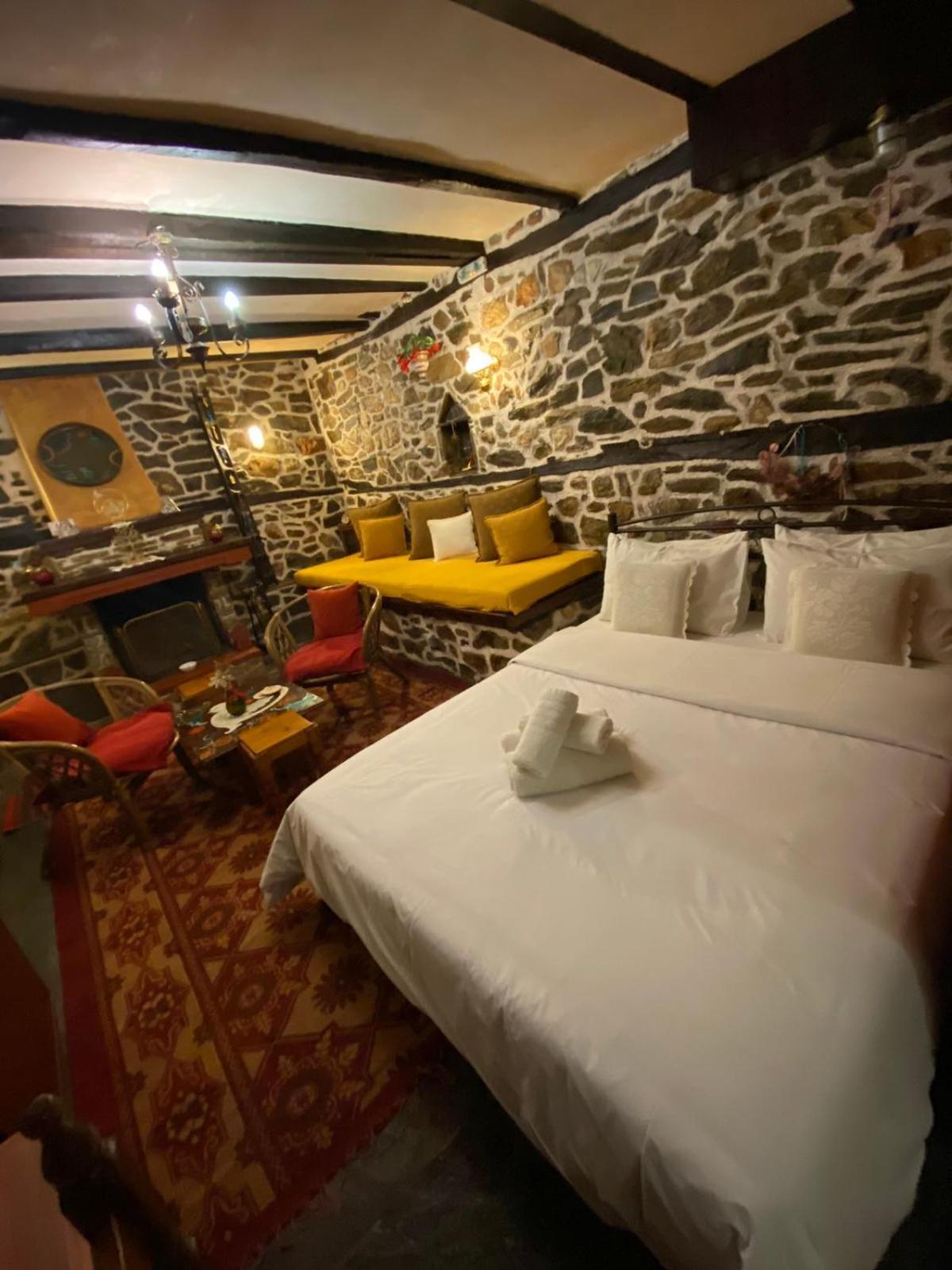 Traditional Guesthouse Erato Palaios Panteleimonas Exterior foto